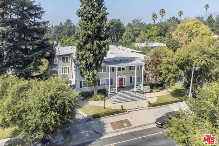 Buy multifamily property in Pasadena with great potential and charm