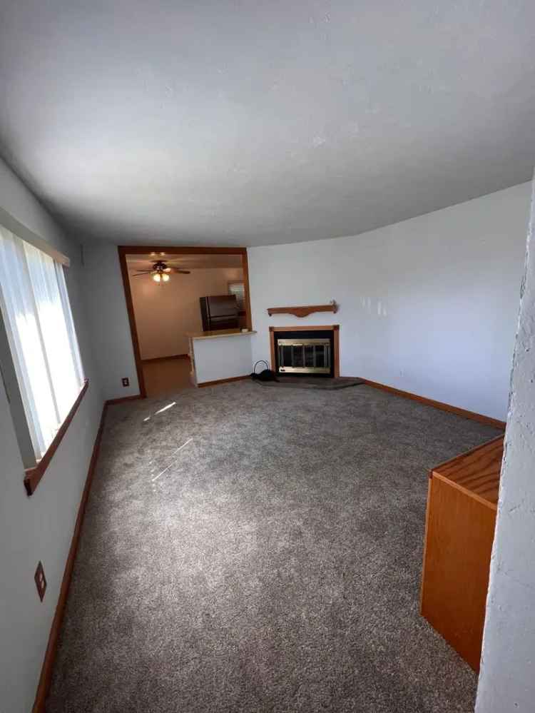 Rent Beautiful 3 Bedroom Home in Thornton with Natural Light and Fireplace