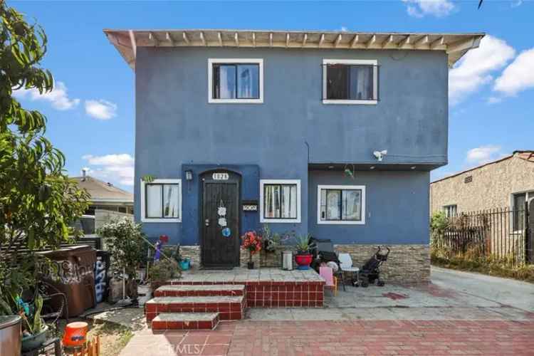 House For Sale in 1028, West 105th Street, California