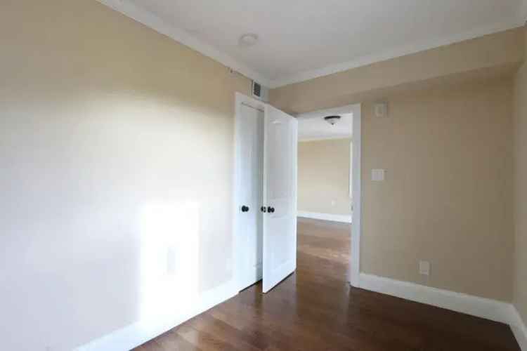 Rent Spacious Apartment Unit in Dudley Square Roxbury with 4 Bedrooms