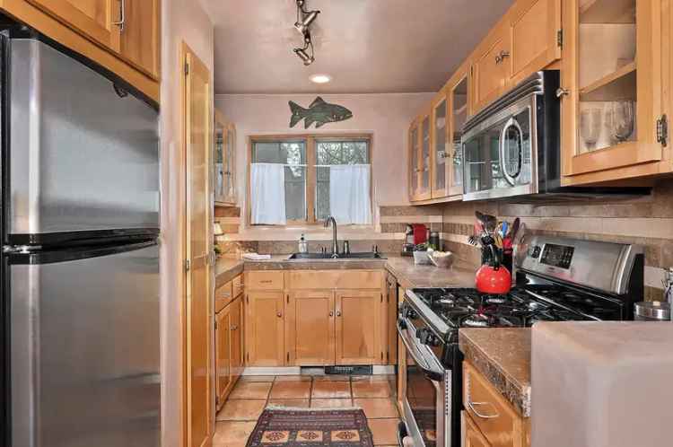 Condo rental furnished 2-bedroom Santa Fe near Plaza with charm