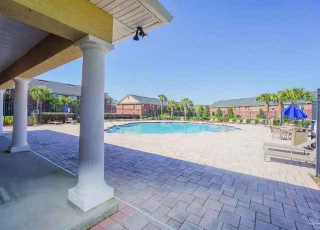 House For Sale in 1496, Pitney Circle, Jacksonville, Florida