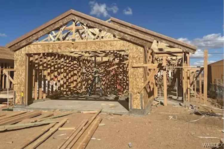 Buy New Construction House with 3 Bedrooms and 2 Bathrooms in Kingman