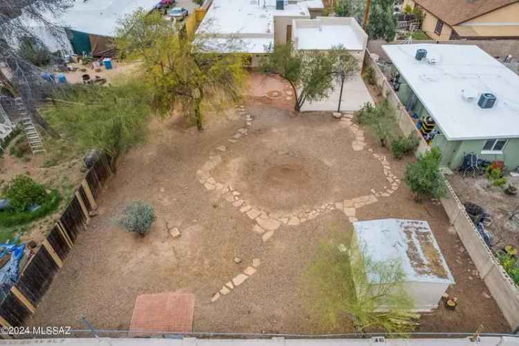 Buy family compound with guest house in central Tucson featuring oversized lot