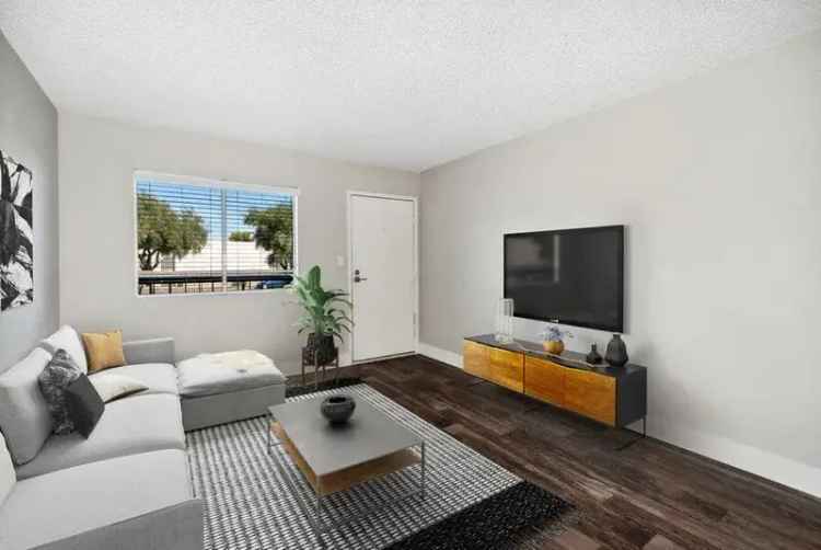 Rent apartments in Mesa AZ with resort-style amenities