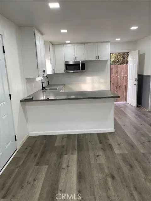 House For Sale in Bakersfield, California