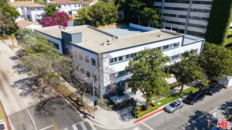 House For Sale in 900, Hilgard Avenue, Los Angeles, California