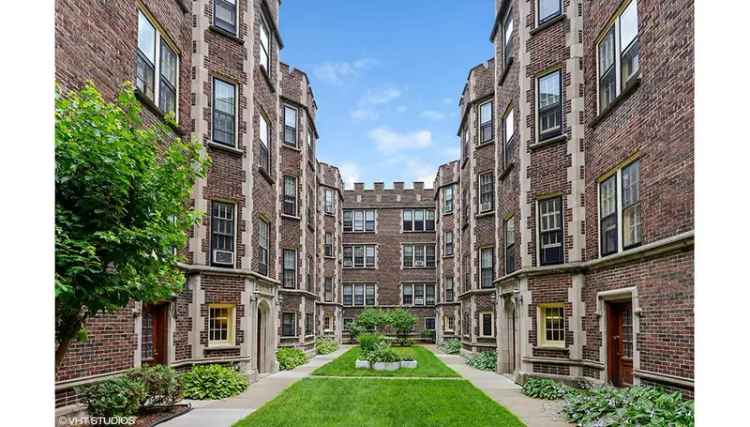 Rent Apartments in Evanston IL with Pet Friendly Features