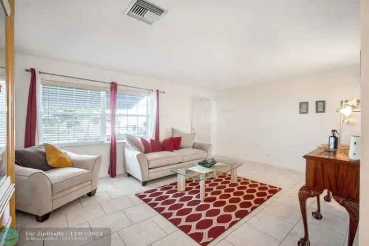 House For Sale in 2107, Southwest 23rd Court, Boynton Beach, Florida