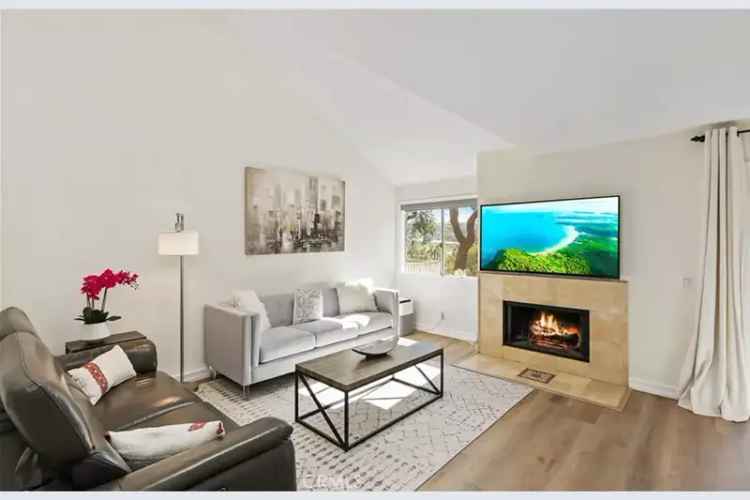 Buy townhouse condo with premium lot and stunning views in Laguna Beach