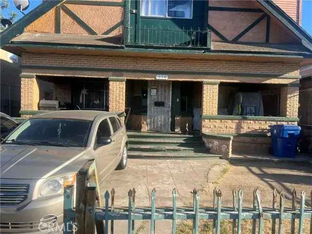 House For Sale in 154, West 59th Place, Los Angeles, California