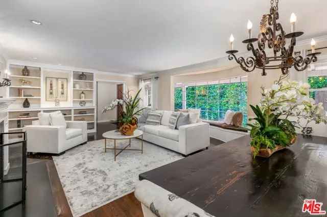 House For Sale in 1622, Sunset Plaza Drive, Los Angeles, California