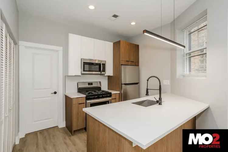 Rent Spacious 2 and 3 Bedroom Apartments in Logan Square