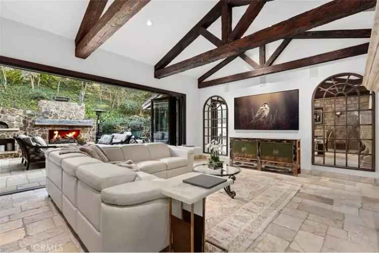 House For Sale in 32, Rue Fontainbleau, Newport Beach, California