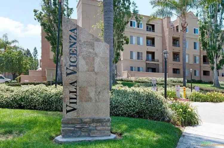 Rent Beautifully Renovated Apartment Condo in UTC La Jolla with Amenities