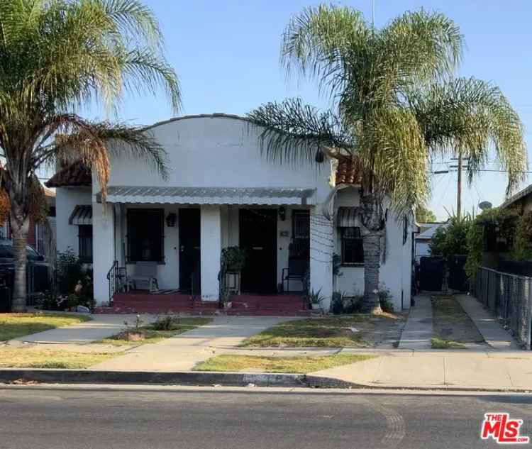 House For Sale in 1519, West 54th Street, Los Angeles, California