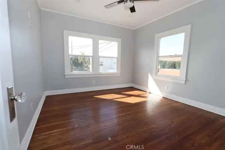 Buy charming 8 unit property in Alamitos Beach with vintage features