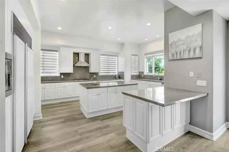 Exquisite buy home 5-bedroom 4.5-bathroom in prestigious neighborhood