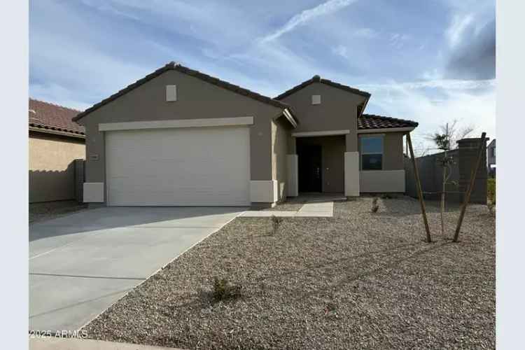 buy house Madera floor plan corner lot with 3 bedrooms in a great location