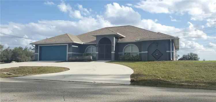 Custom home for sale in FT Myers with spacious layout and modern features