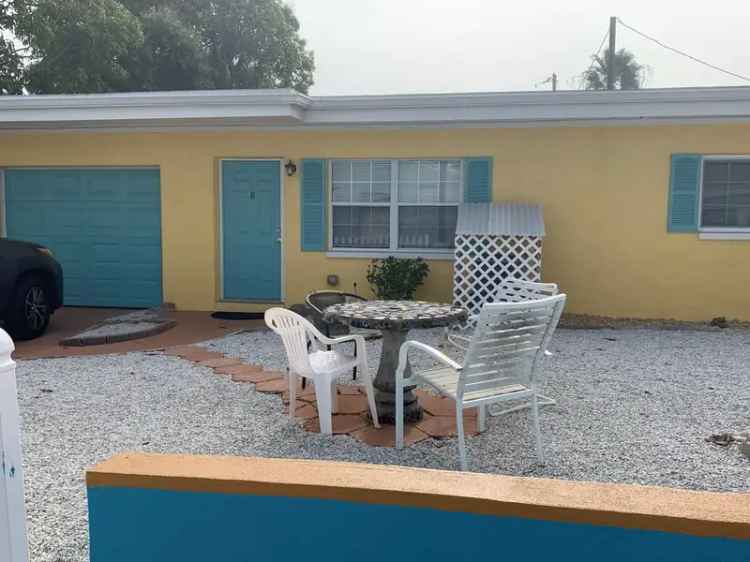 Rent Charming Large 2 Bedroom House on St Pete Beach