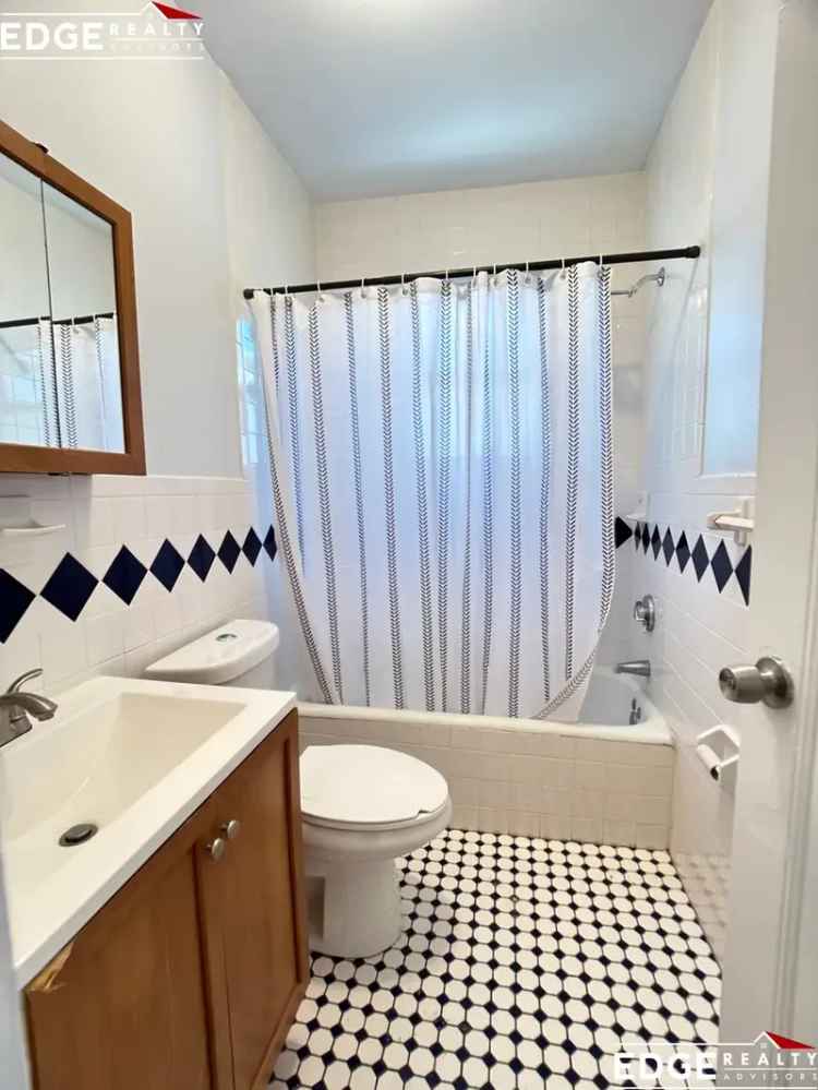 Apartment for Rent in Massachusetts with Brokerage Fee