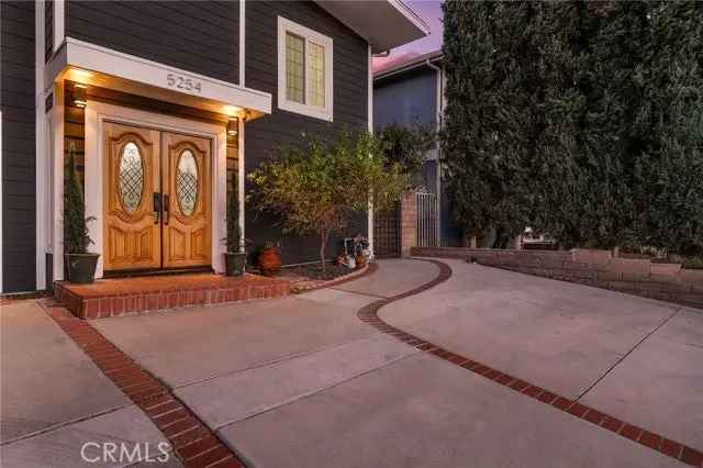 House For Sale in 5254, Don Pio Drive, Los Angeles, California