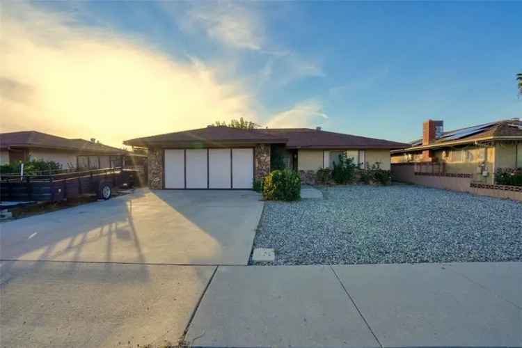 House For Sale in 975, Malaga Place, Hemet, California