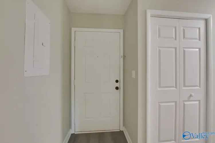 Move In Ready Rent Condo 2 Bedrooms 2 Bathrooms Near UAH and Oakwood University