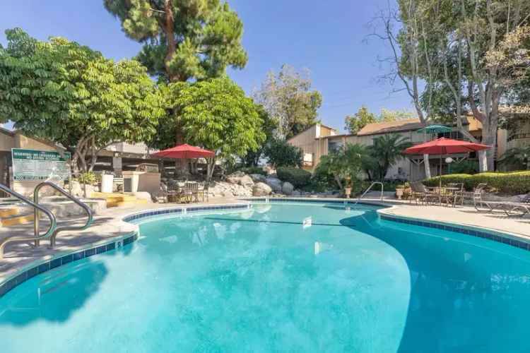 Rent Highland Creek Apartments in Fullerton with Pool and BBQ Areas