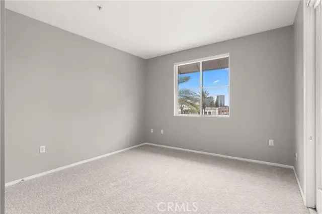 House For Sale in 1446, Scholarship, Irvine, California