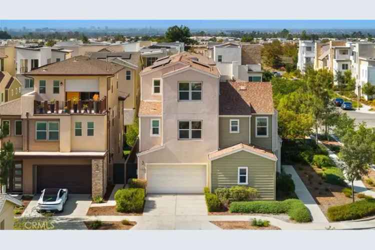 House For Sale in 121, Pastel, Irvine, California