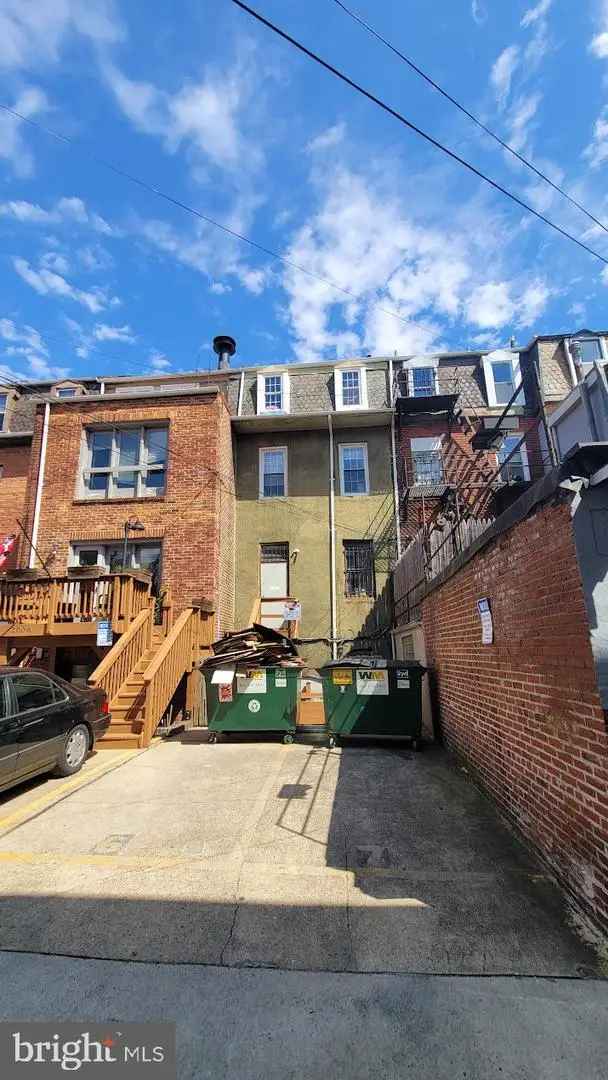 House For Sale in 2004, 17th Street Northwest, Washington, District of Columbia