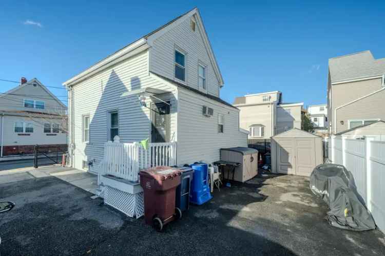 House For Sale in 7, Montrose Street, Everett, Massachusetts