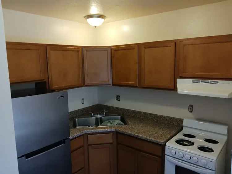 Rent Studio Apartments in Downtown Albuquerque with Modern Features