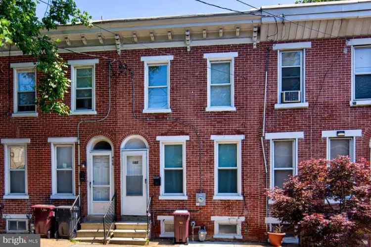 House For Sale in 407, East 10th Street, Wilmington, Delaware