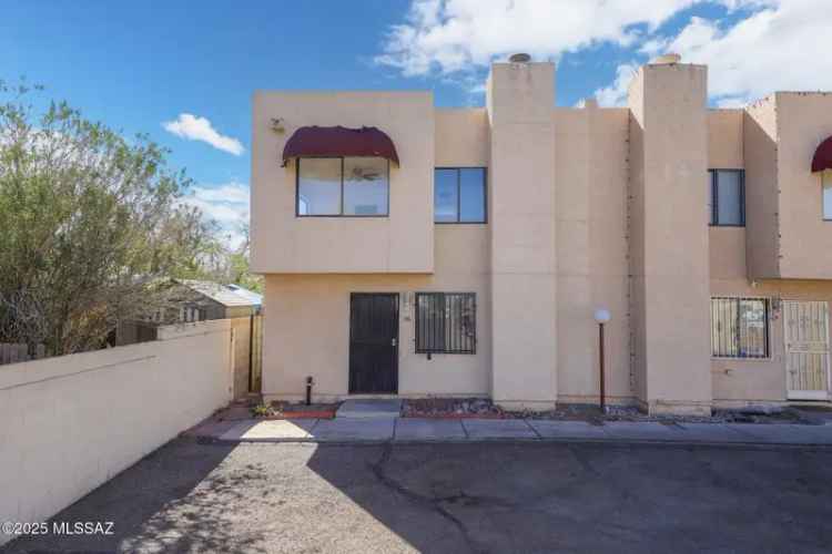 Buy Townhome in Tucson with 2 Bedrooms and Community Pool