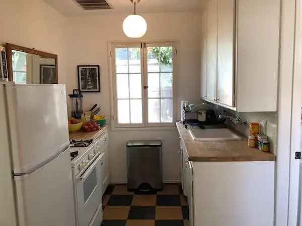 Rent 40s Bungalow in Quiet Neighborhood with Hardwood Floors