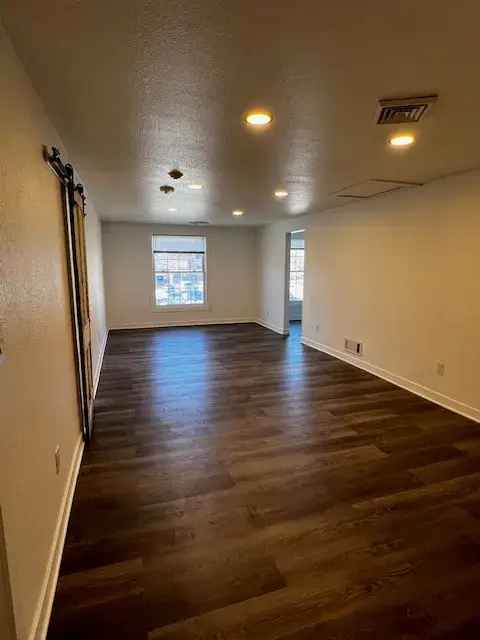 Rent Cozy Apartment Unit in Downtown Old Town Longmont