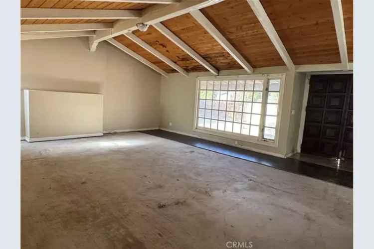 Development Opportunity Buy House in Canoga Park with Huge Lot