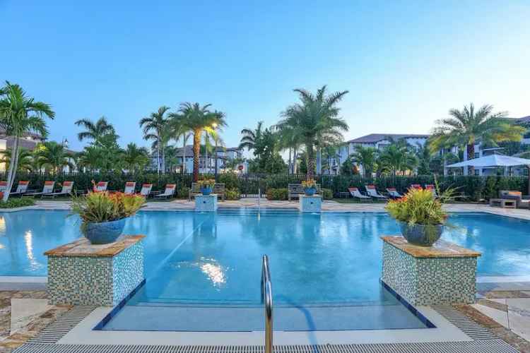 Luxury Rent Apartments in Delray Beach with Resort Style Amenities