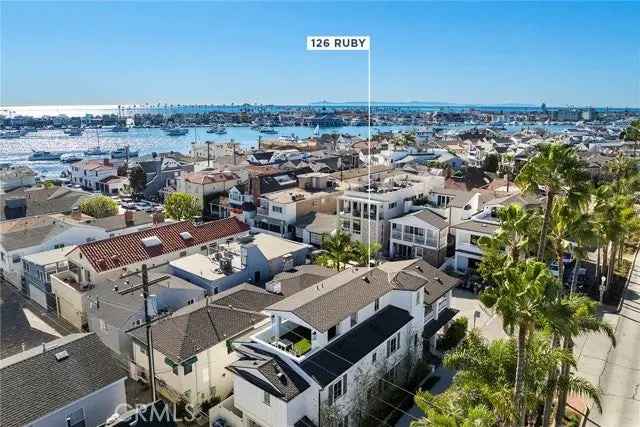 House For Sale in 126,126 1/2, Ruby Avenue, Newport Beach, California