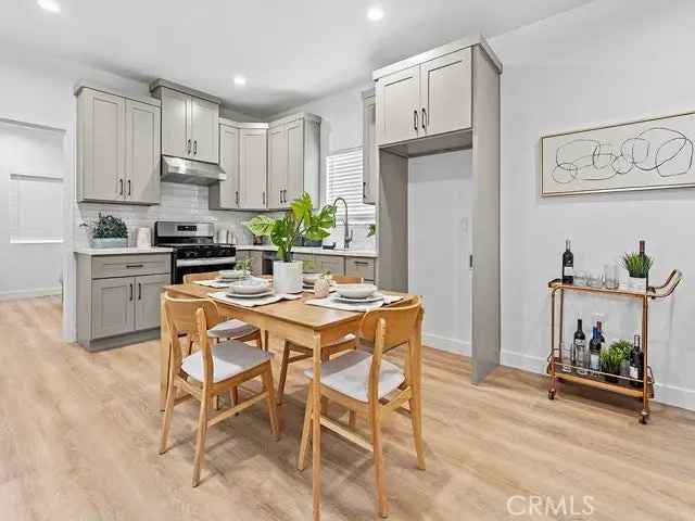 House For Sale in 308, South Laurel Street, Santa Ana, California