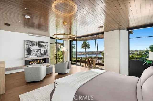 House For Sale in 212, Goldenrod Avenue, Newport Beach, California