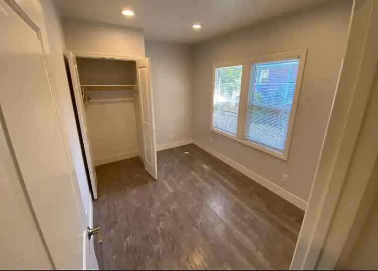 Rent Apartment Unit in South Berkeley with Modern Features and Great Location