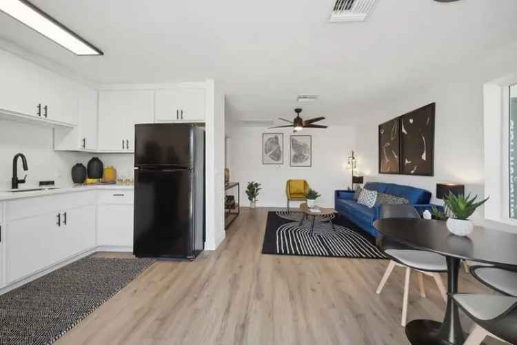 Apartments for Rent in Camelback Corridor with Resort Style Amenities