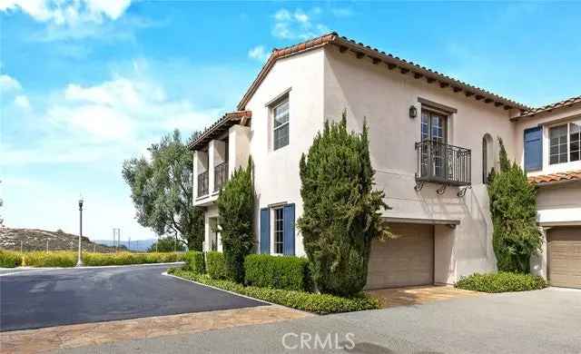 House For Sale in 16-28, Talmont, Newport Beach, California