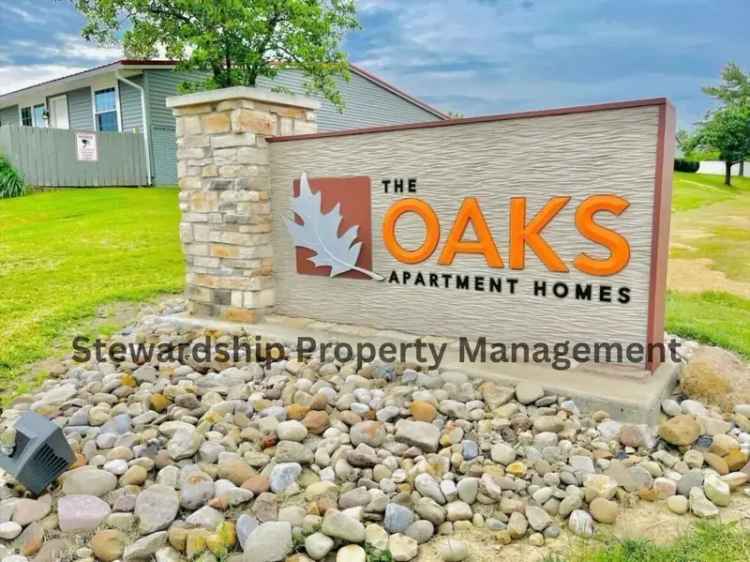 Rent Apartments at The Oaks Near Orrville Schools with Utilities Included