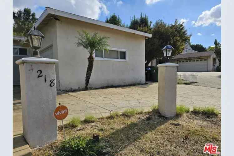 Buy House in Great Location with 3 Bedrooms and Spacious Backyard