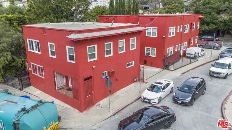 House For Sale in 6400, Dix Street, Los Angeles, California